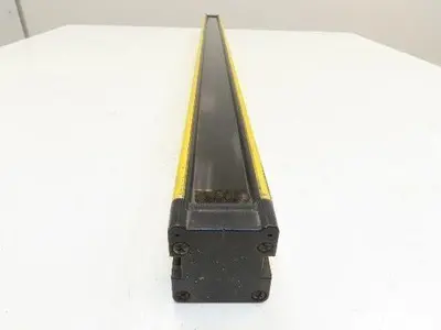 Sick 30-MGS MGSS90-12 Safety Light Curtain Transmitter Sender 900mm