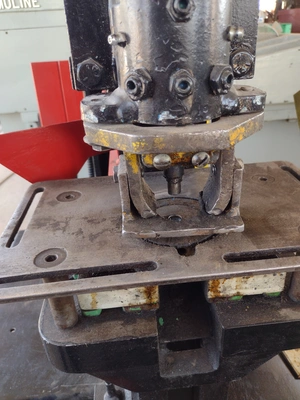 USED UNI-HYDRO 42-14 SLS