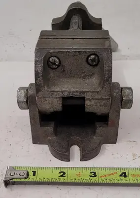 Used PIVOTAL VISE Misc Industrial Equipment Kentucky US | Aucto #686798