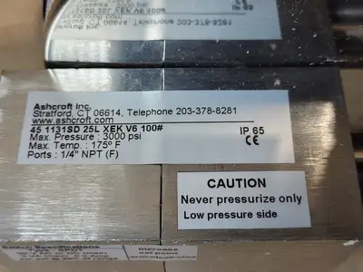 NEW ASHCROFT 45-1131SD-25L-XEKV6-100PSI