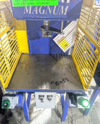 USED 1999 MAGNUM MAGNUM HBM-6A PRESS
