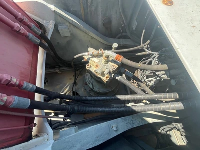 Used 2010 LINK-BELT 240 X2 LF Excavators Pennsylvania US | Proxy Equipment #1377859