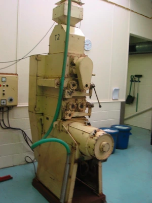Probat - Werke M/S Coffee Mill UW500 Mill 11 kw