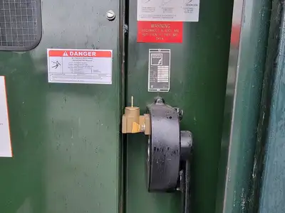 750 kVA Oil-Filled ONAN Transformer, HV. 12470 Delta, LV. 208Y/120 w/ Switchgear
