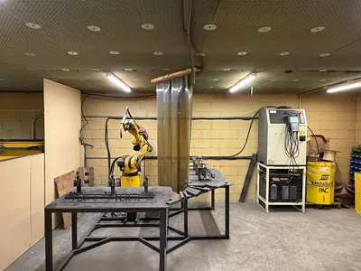 2006 FANUC ARC MATE 100IBE Robotic Welders | ListingHippo (27)