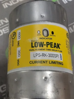 Cooper Bussmann LPS-RK-300SPI Low-Peak Dual Element Time Delay Fuse 300A Used