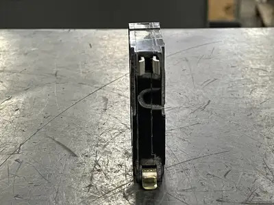 USED SQUARE D QO120