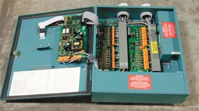 York 371-01499-109 Millennium Chiller Direct Digital Control Center LDC-34 Used