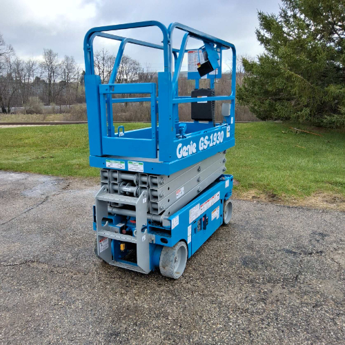 Used 2018 Genie GS-1930 Scissor Lifters Wisconsin US | Stack Equipment #924980