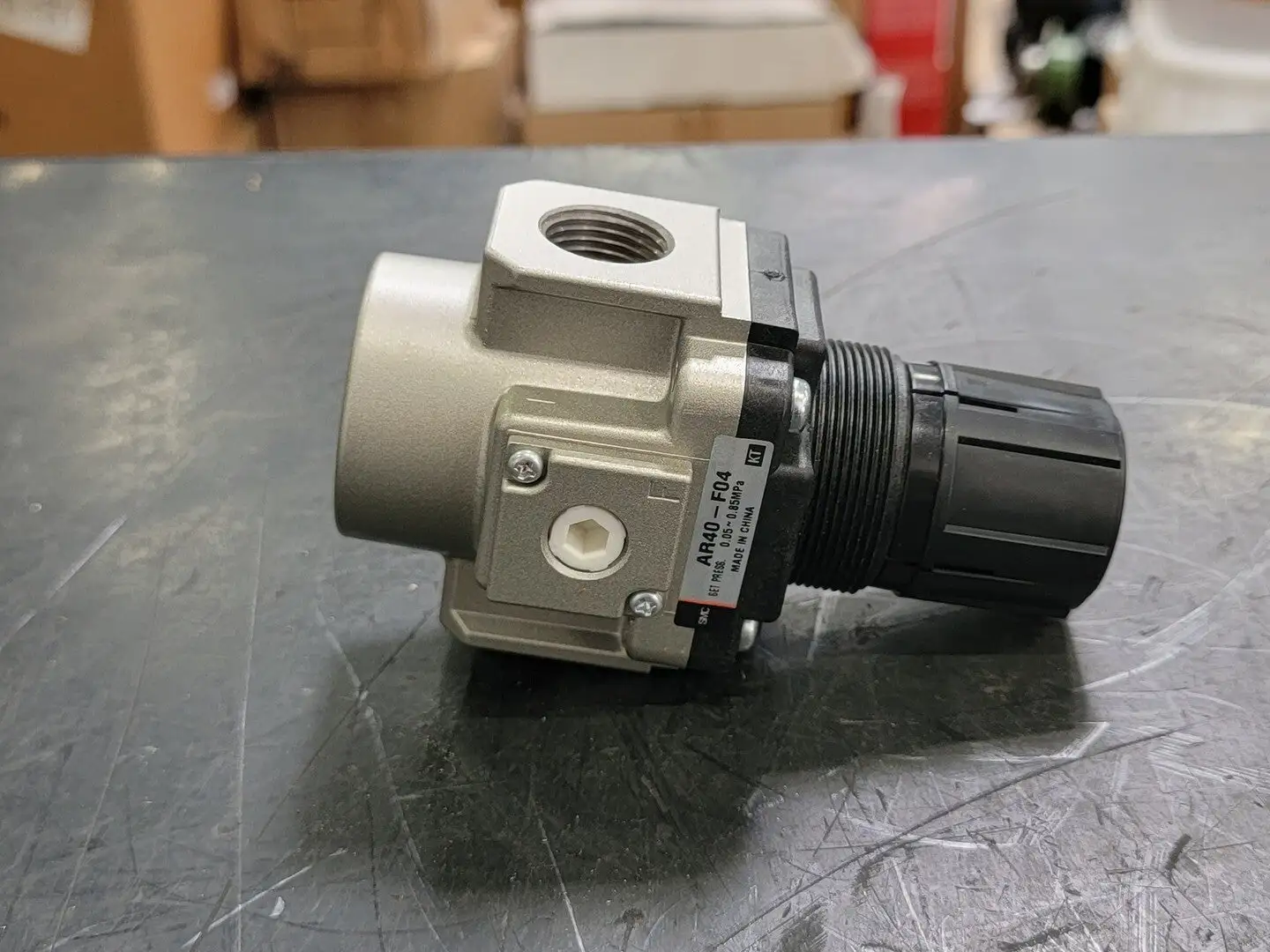 NEW SMC AR40-F04