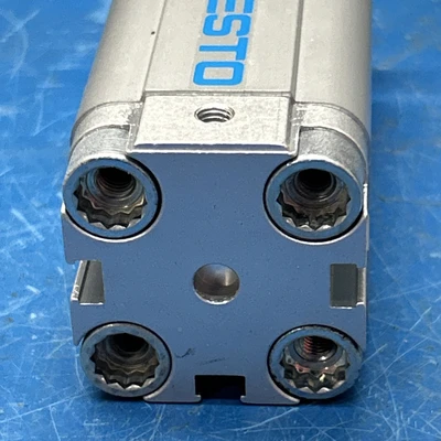 NEW Festo 156873
