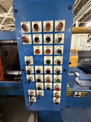 Used _UNKNOWN_ _UNKNOWN_ Injection Molding Machines Michigan US | Harbor Machinery Inc. #1421717