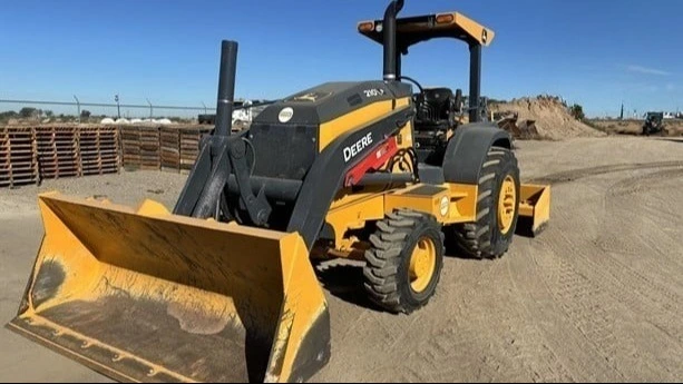 USED 2023 Deere 210P-TIER
