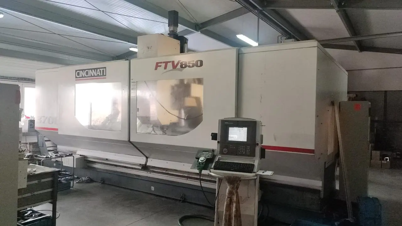 USED 2002 CINCINNATI FTV 850