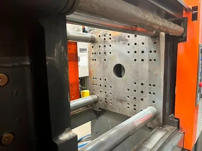 1998 CINCINNATI ROBOSHOT ELECTRIC 110R-97G Injection Molding Horizontal/Vertical | Machinery Network (10)
