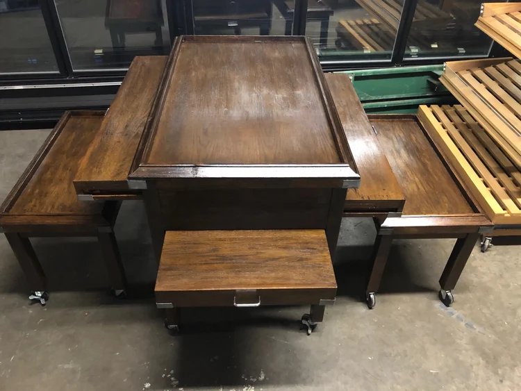Used _UNKNOWN_ _UNKNOWN_ Restaurant Front of House Furnishings Michigan US | Grocery Equipment Sales #1069097