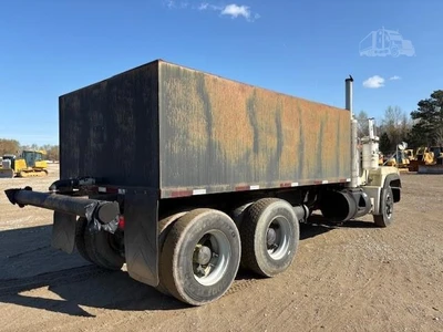 Used 1995 MACK RD690S Water Trucks North Carolina US | Southeastern Equipment Corp #1467794