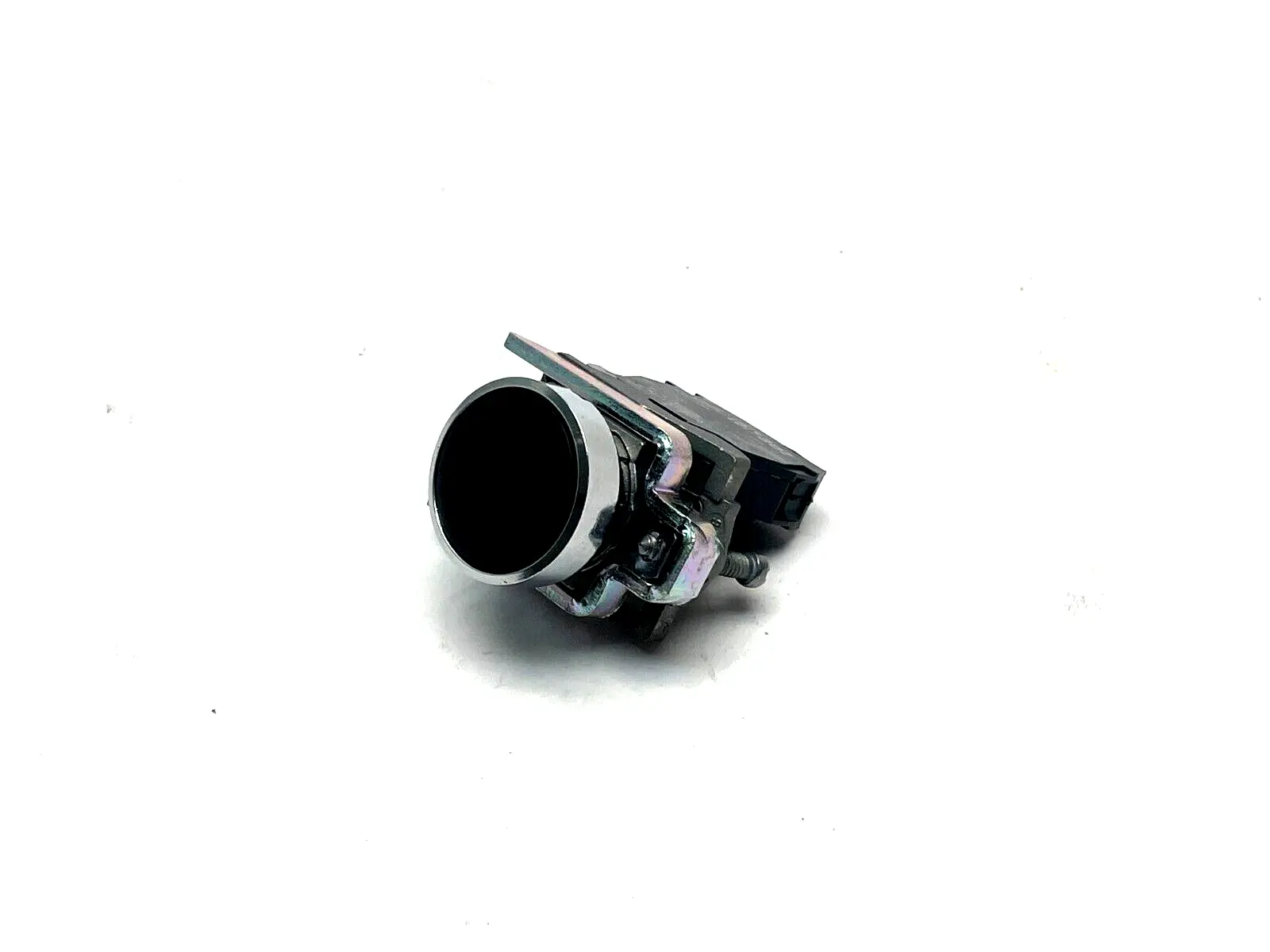 ZB4-BA2 | Schneider Electric  Non-Illuminated Black Pushbutton ZBE-101 - Used