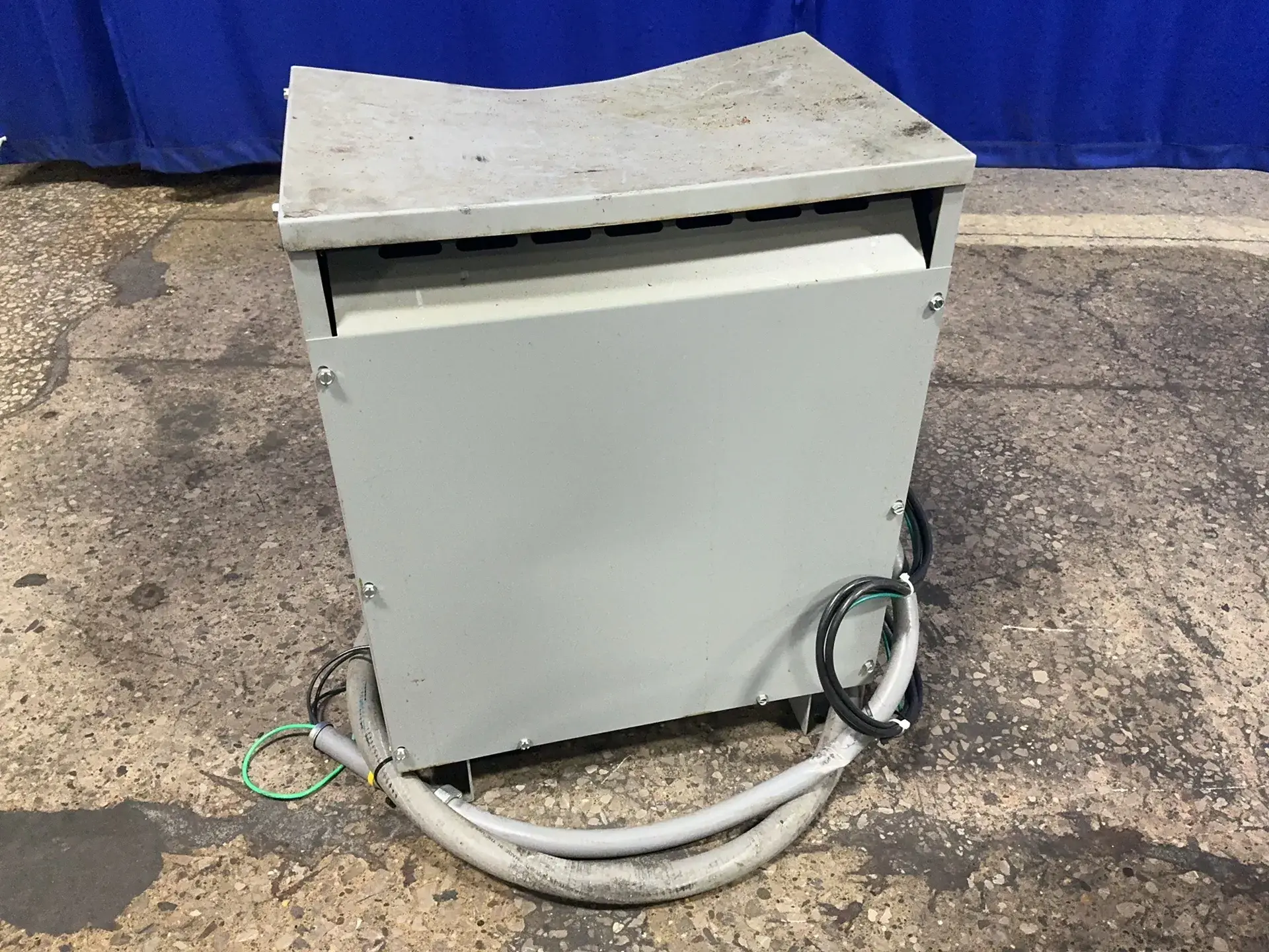 Used _UNKNOWN_ _UNKNOWN_ Distribution Transformers Ohio US | HGR 24 #1370250
