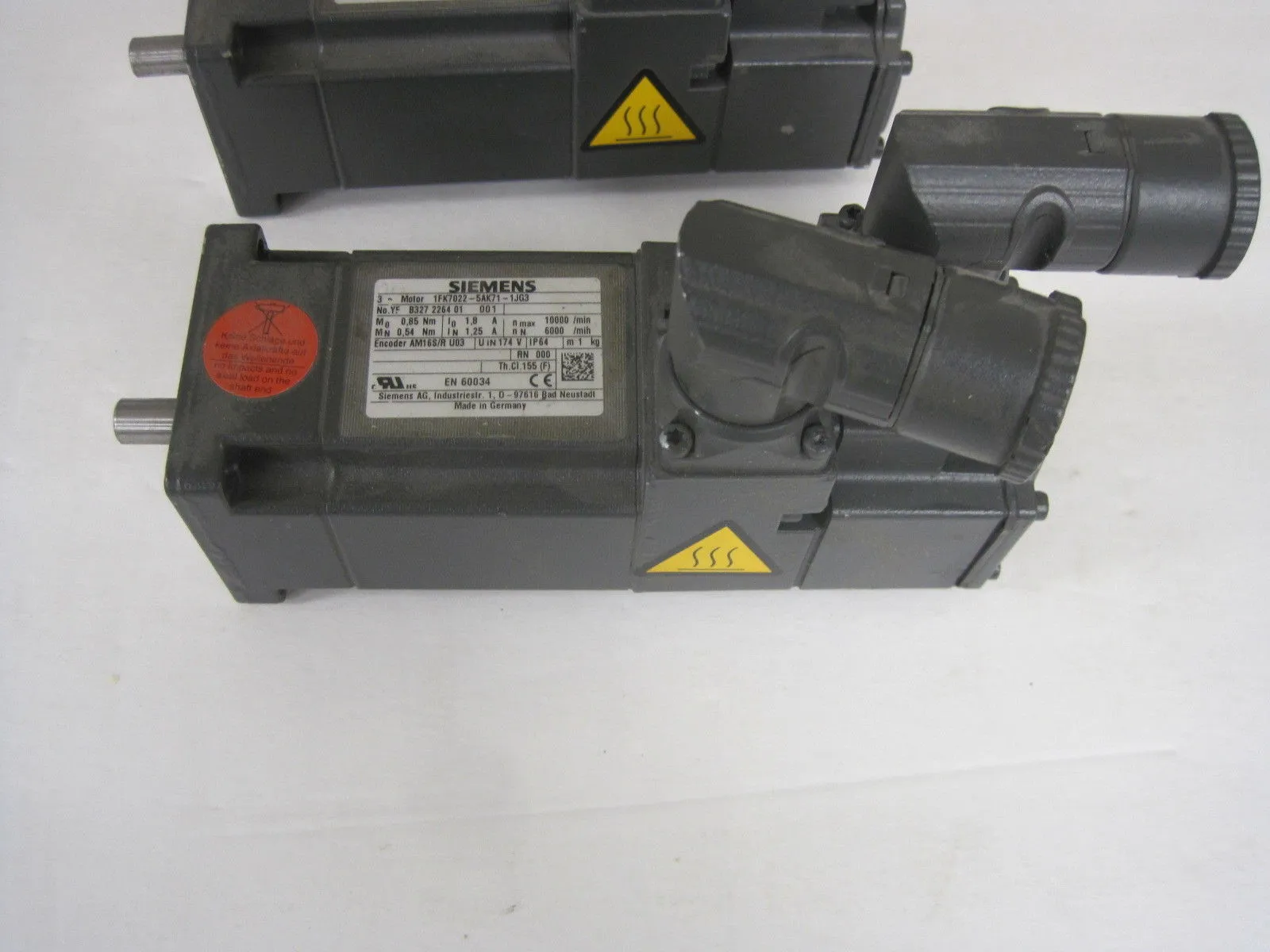 NEW SIEMENS 1FK7022-5AK71-1JG3 SERVO MOTOR