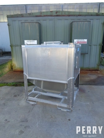 BSI & Soneco 1600 Litre Bin | Perry Equipment