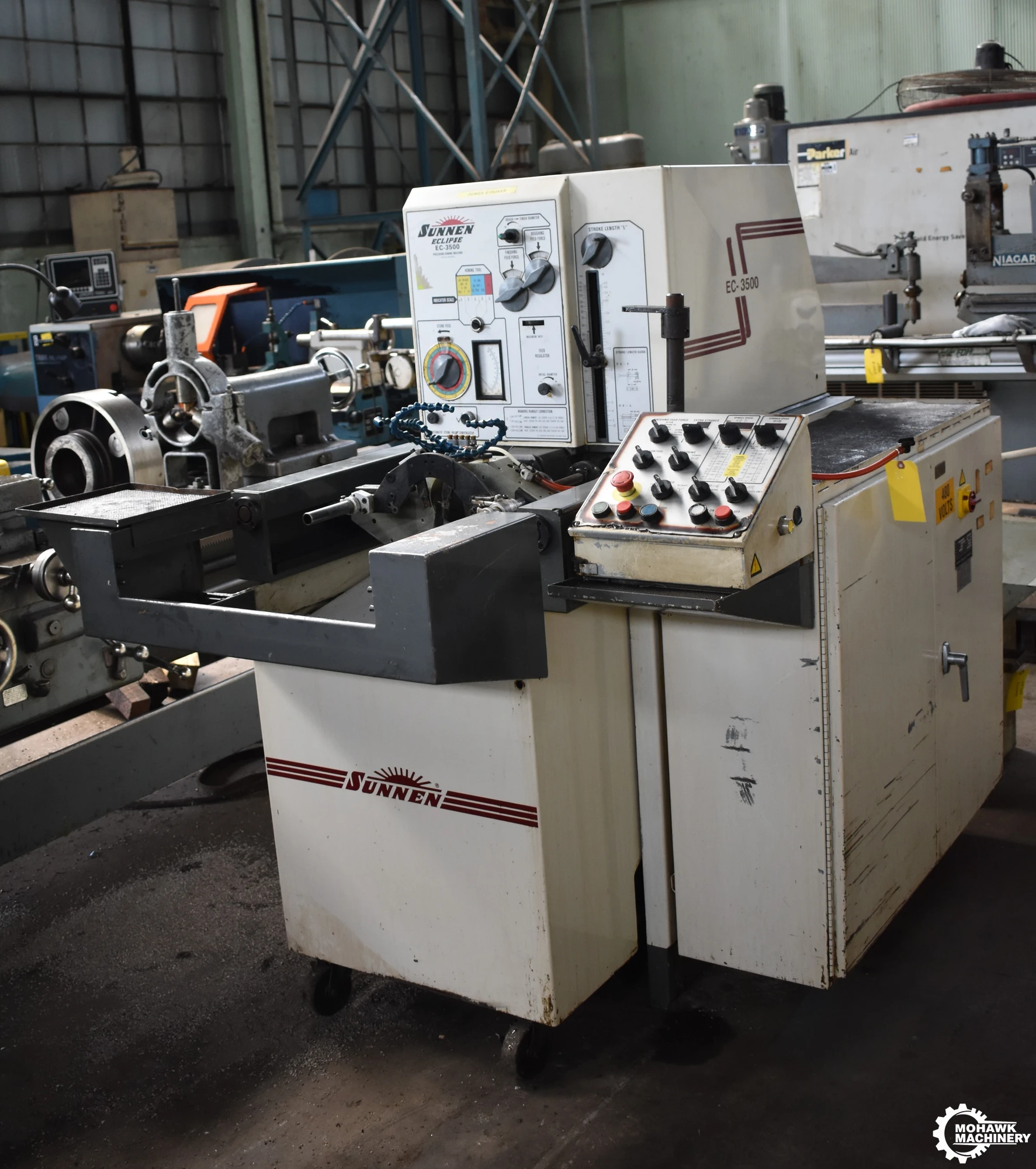 EC-3500-E SUNNEN "ECLIPSE" HORIZONTAL POWER-STROKING HYDRAULIC HONE w/AUTOMATIC SIZE CONTROL - AUTOMATIC STONEWEAR COMPENSATION