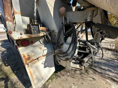Used 2000 MACK DM690S CONVEYOR Concrete Mixer Trucks Pennsylvania US | Proxy Equipment #1379125