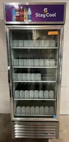 Used _UNKNOWN_ GDM-26-HC-TSL01 Refrigerators | Grocery Equipment Sales #1066206