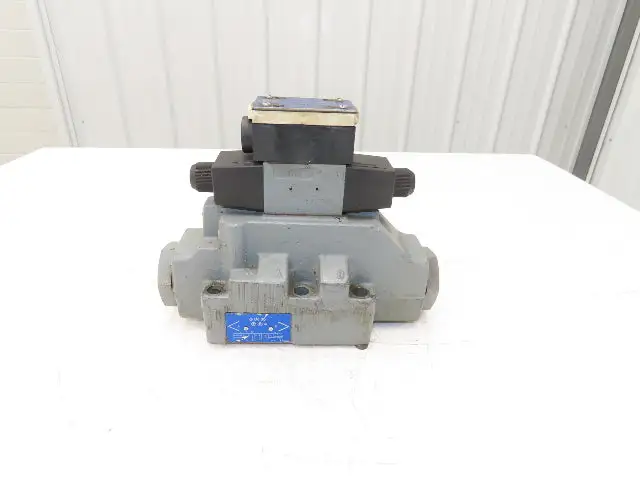 Used CONTINENTAL HYDRAULICS _UNKNOWN_ Valves/Fittings | Arrow Industrial #566561