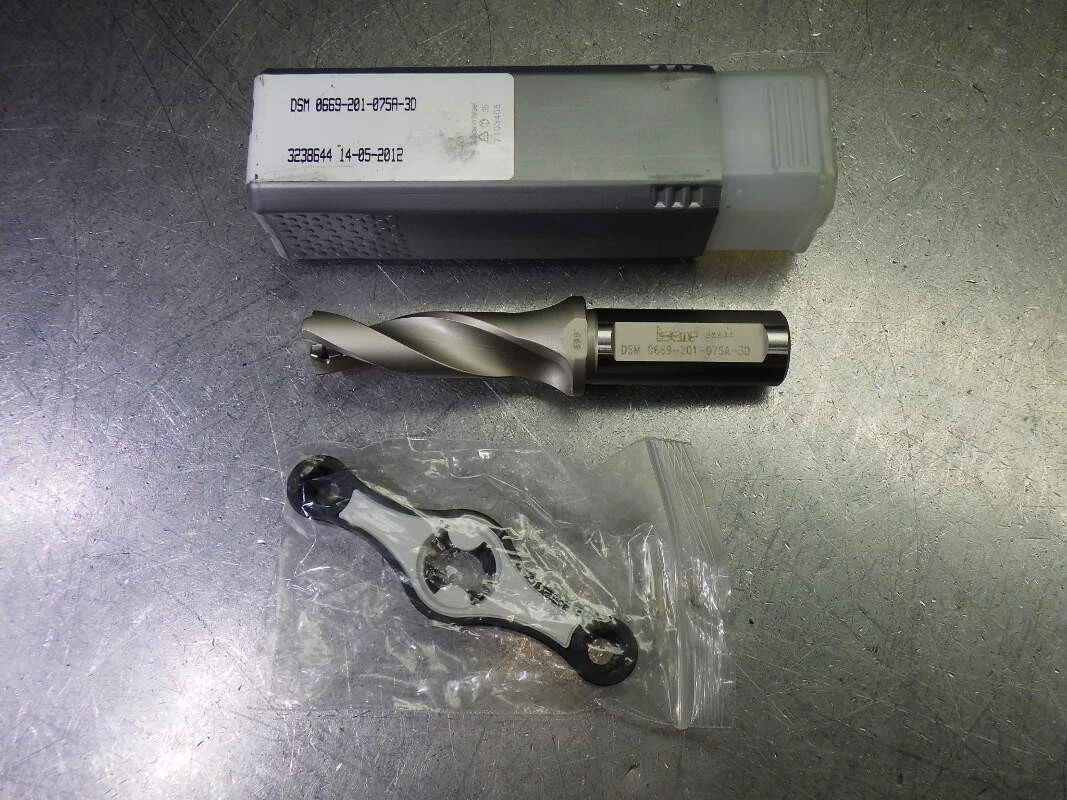 Iscar .699" Coolant Thru Indexable Drill 3/4" Shank DSM 0669-201-075A-3D (LOC2992B)