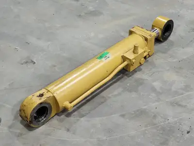 USED CATERPILLAR 180-8500