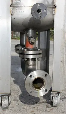 SPC7714  Tank 80 gallon vertical tank, Stainless Steel, MAWP 125 PSIG @ 300 °F internal, dish surge tank