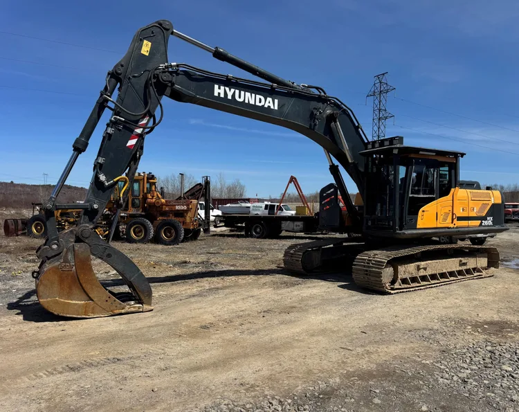 Used 2016 HYUNDAI HX260-L Crawler Excavators Ontario CA | Driven Equipment Solutions #1423091
