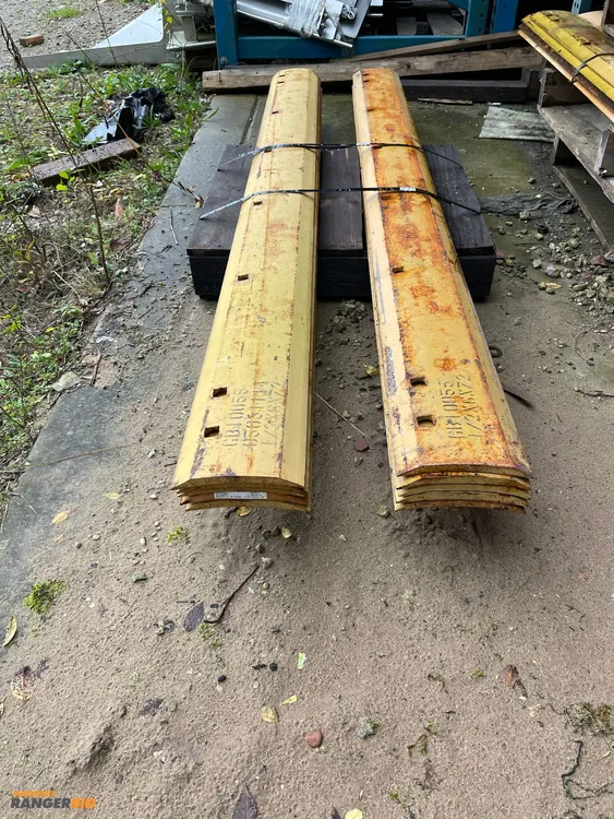Used _UNKNOWN_ _UNKNOWN_ Blades Michigan US | Miedema Asset Management Group #1301043