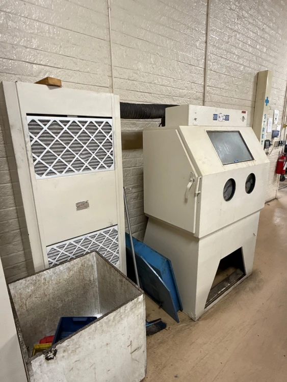Used BLAST-IT 4426-4 Blast Cleaning Ontario CA | Aucto #1369869