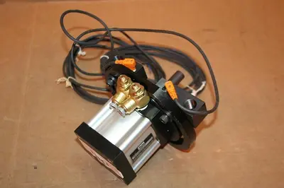 USED PARKER WR2-205PF-AP