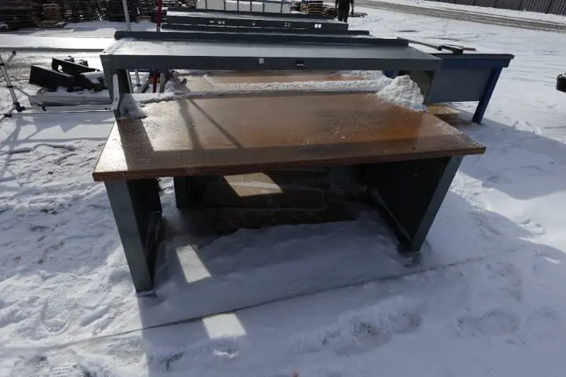Heavy Duty Workstation