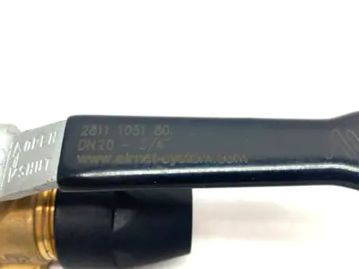USED AIRTEC BALL VALVE 3/4" 20MM AIR  PIPE TO 3/4" 20MM AIR PIPE