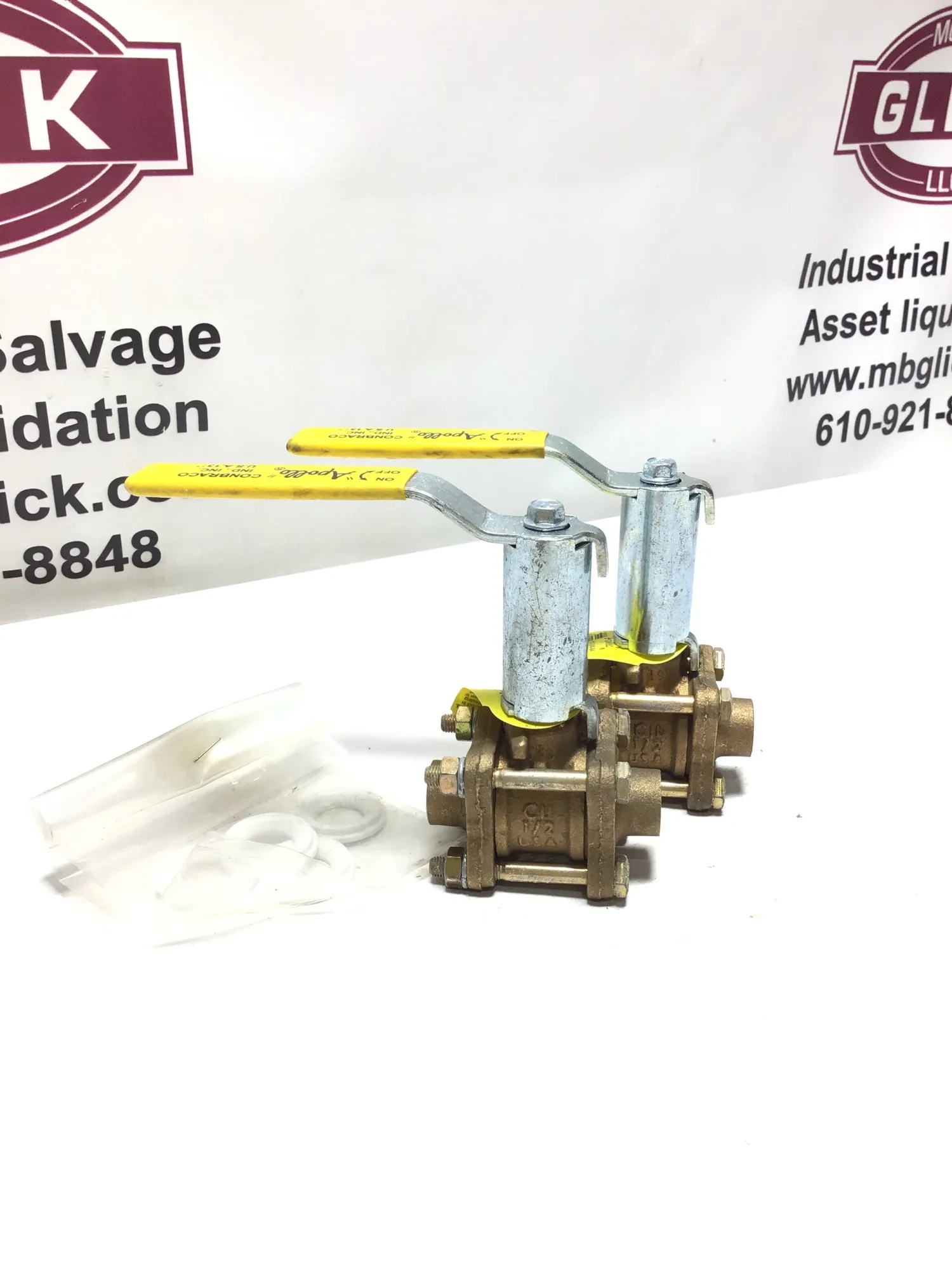 Apollo 8224304 Ball Valve 3-Piece Series: 82-200 1/2” 600 psi CWP Pressure