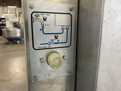USED 2012 WIESHEU B04-EM