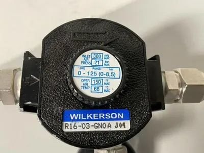 USED WILKERSON R16-03-GN0A REGULATOR W/ PRESSURE REGULATOR & 1/2" & 3/4" FITTING