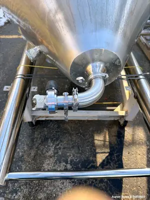 Used Glacier Tanks 40 BBL Stainless Steel Brew Tank / Fermenter – Jacketed Conical Fermentation Vessel
