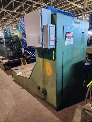 30,000 LB Herr-Voss Entry Coil Car