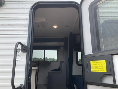 Used 2022 JAYCO JAY FLLIGHT Campers, Caravans, Motorhomes Michigan US | Miedema Asset Management Group #1321399