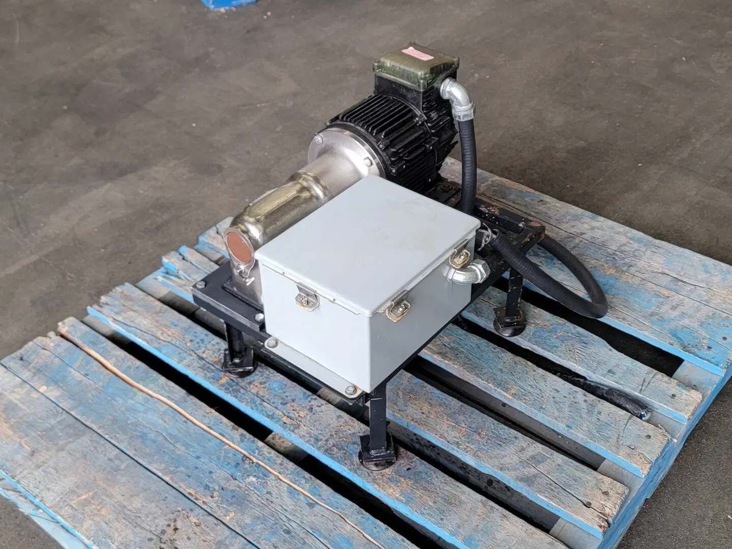 USED CONE DRIVE F0441AWNT01-