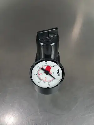 USED SMC NARM2500-A-N02 Modular Regulator w/PSI Gauge