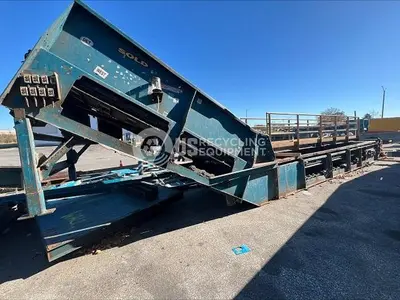 Unknown Manufacturer: Used Combo Infeed Conveyor with Pit