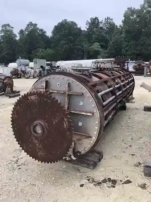 USED BUSH TANK NA
