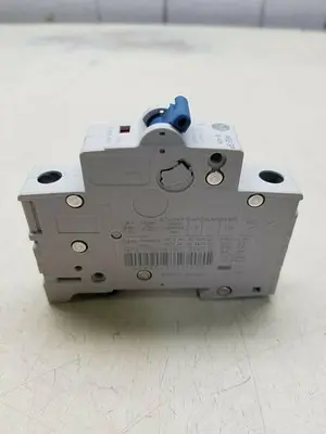 USED ALLEN BRADLEY CIRCUIT BREAKER