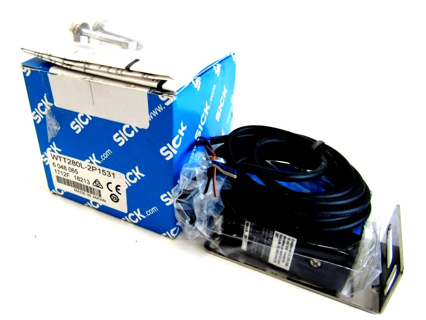 NEW SICK WTT280L-2P1531 PROXIMITY SENSOR WTT280L2P1531